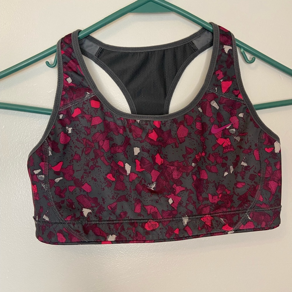 Nike Women’s speckled Sports Bra